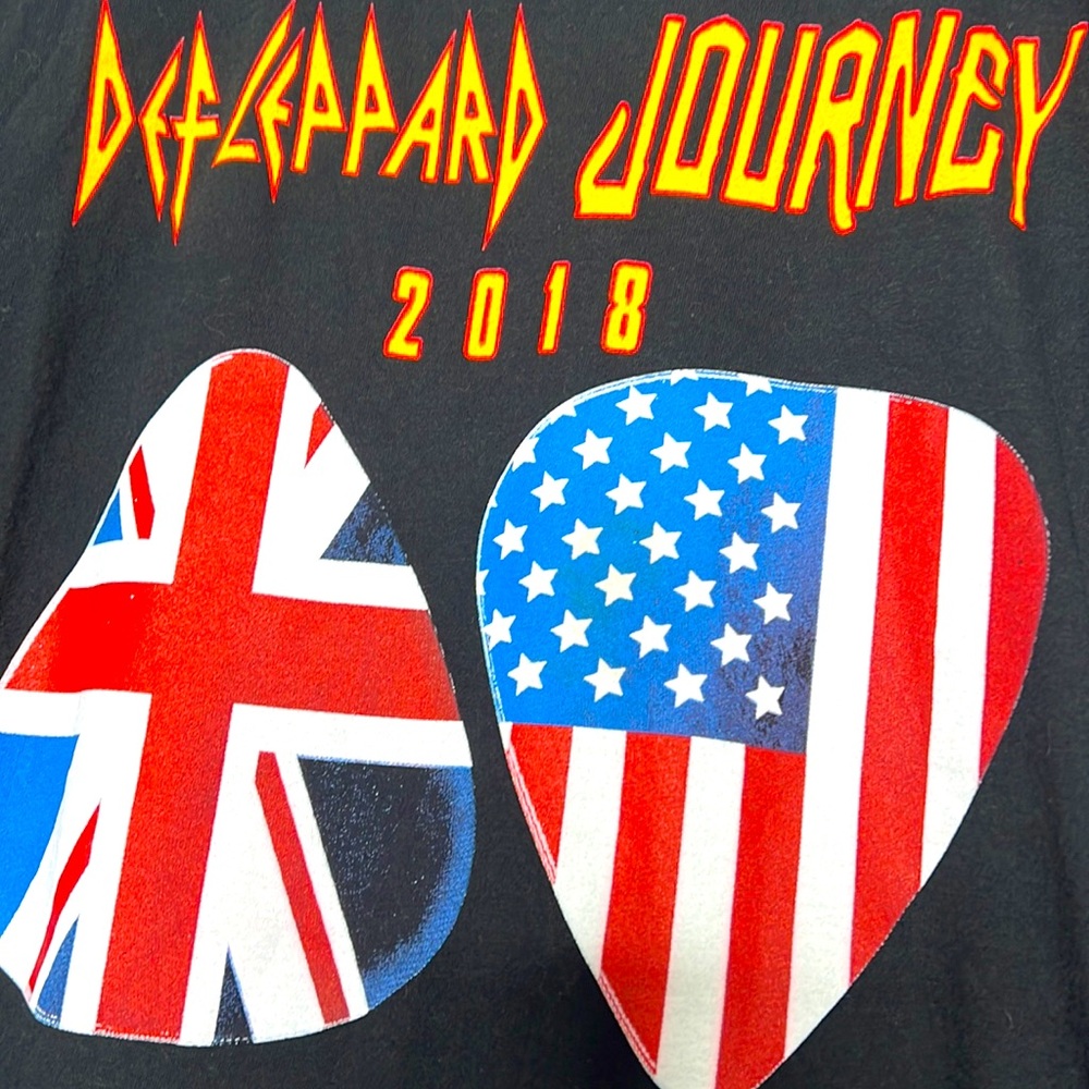 Def Leppard tour shirt